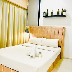 The Summer Suite Klcc By Classy Home